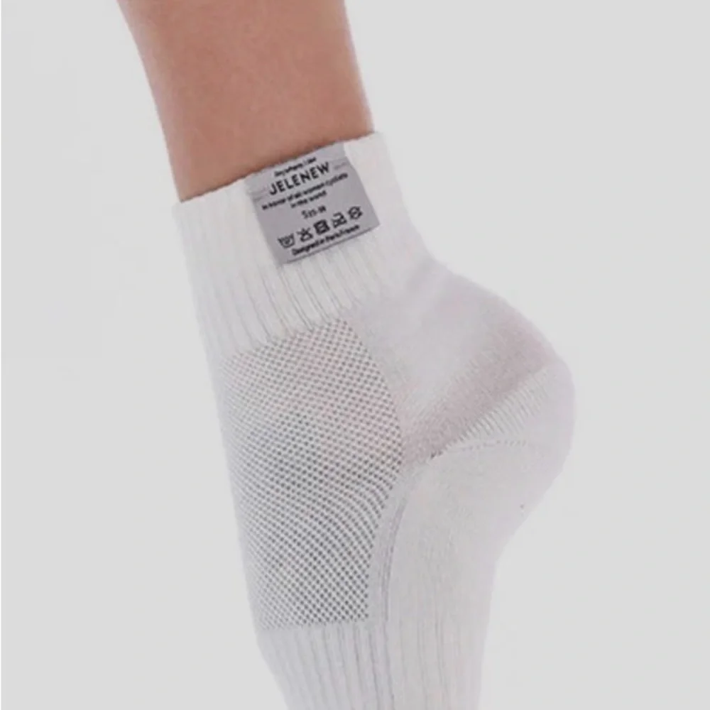 JELENEW‎ Cotton Training Socks White Women’s M Cycling Athletic NWT